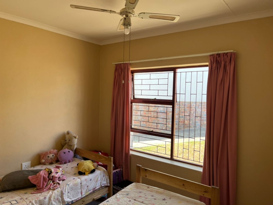 2 Bedroom Property for Sale in Despatch Central Eastern Cape